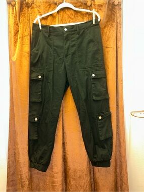 Charlotte Russe Dark Green Cargo Jogger Pants